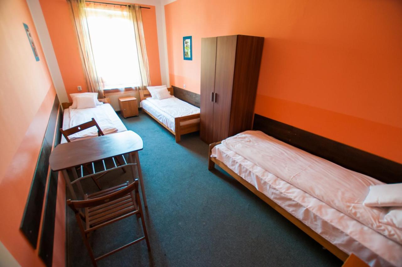 Red Carpet Hostel Krakau Buitenkant foto